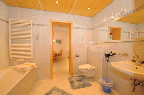 Appartement Haus Rali à Sankt Anton am Arlberg Extérieur photo